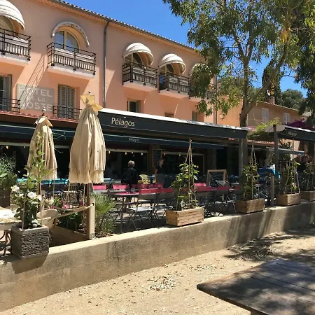 Botel Palm Island Porquerolles